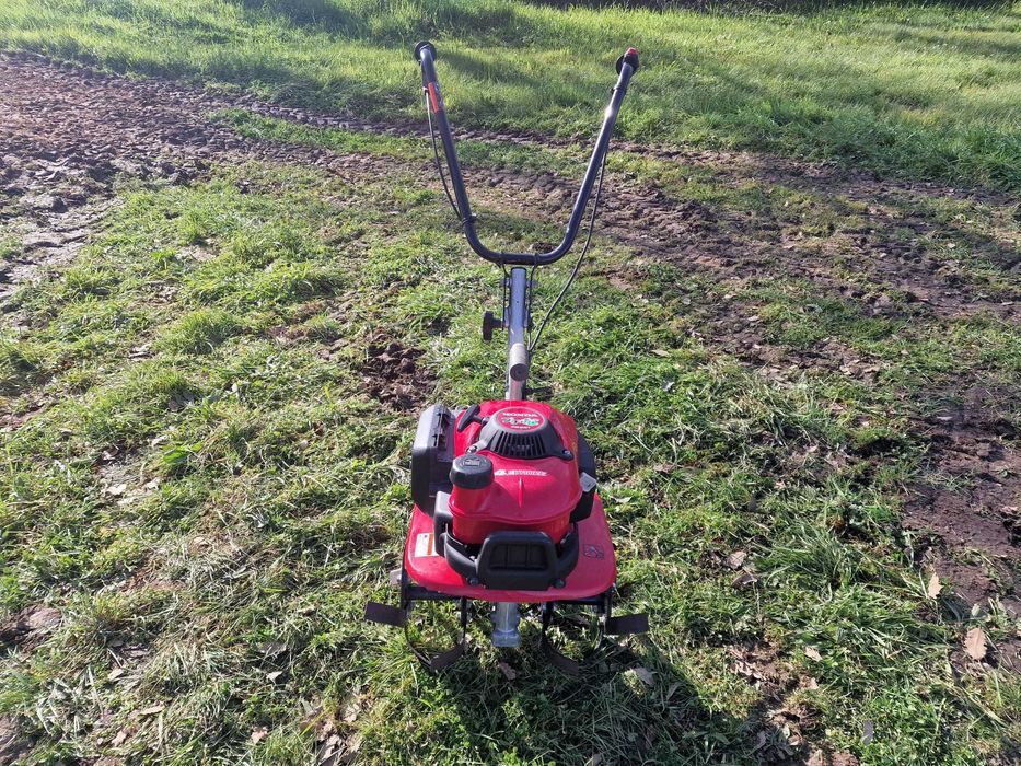 Motoenxada Honda FG201 a gasolina - Fabrico Japonês
