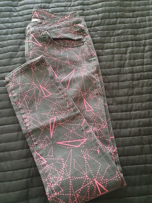 Nowe spodnie rozmiar XL