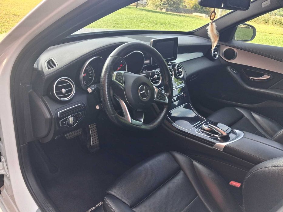 Mercedes-Benz C 220 d AMG Line Full Extras 2016