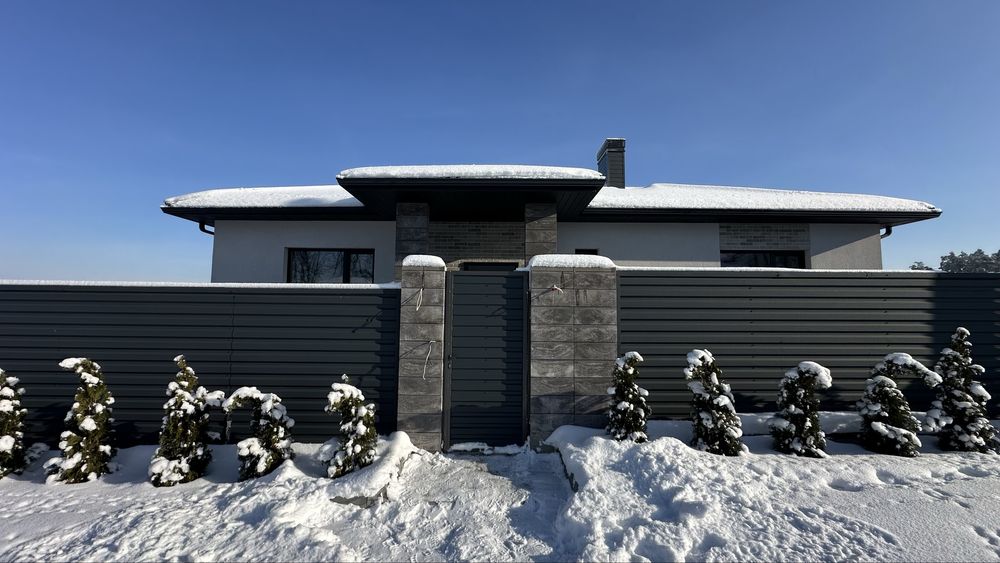 Будинок в лісовій Бучі.