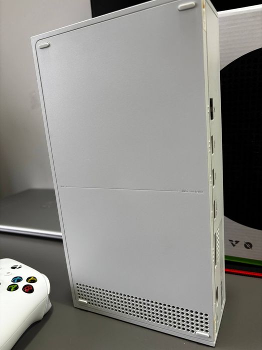 Xbox Series S 512 gb, з коробкою та геймпадом