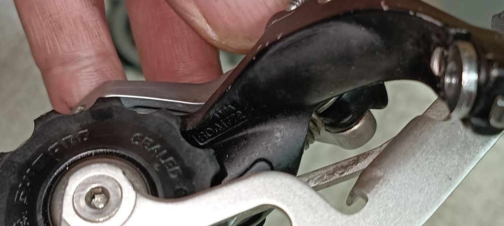 Desviador traseiro Shimano XT M772