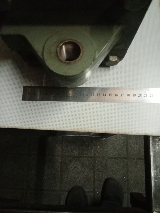 Пневмоцилиндр б/у