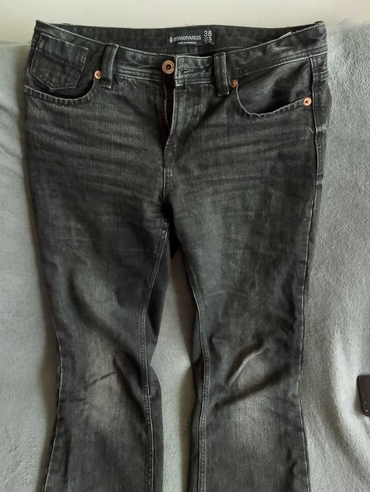 STRADIVARIUS jeansy damskie.