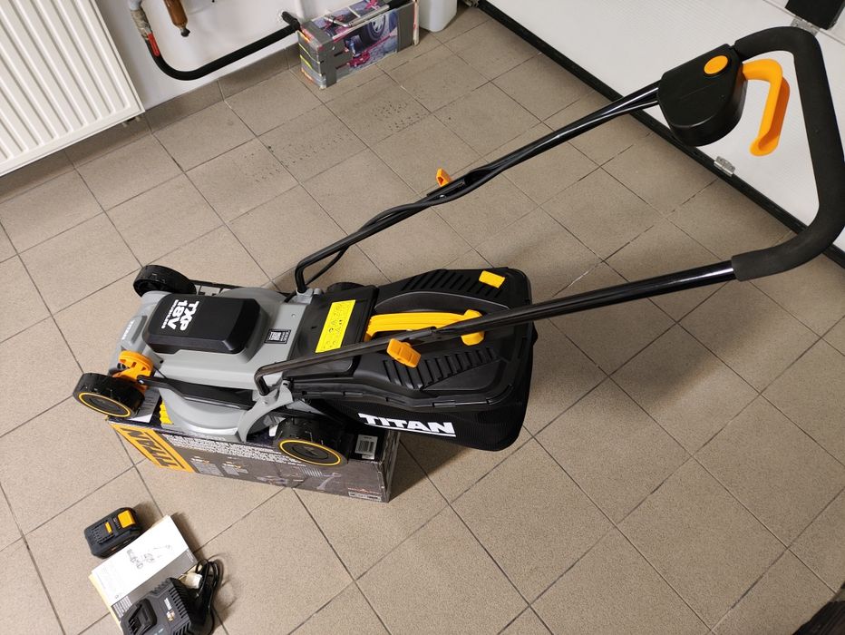 Kosiarka elektryczna , akumulatorowa Titan ( Macallister ) 18v komplet