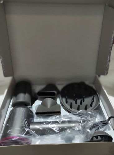 Secador iónico com acessórios