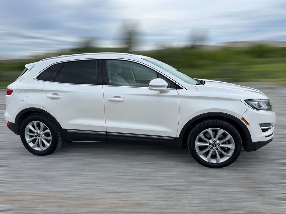 Lincoln MKC 2.0 Turbo • 2014 рік • Білий перламутр