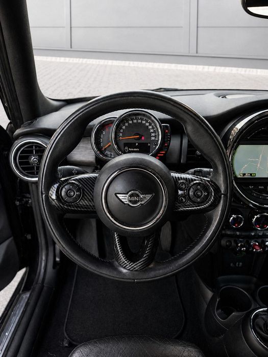 Mini Cooper one 5 portas