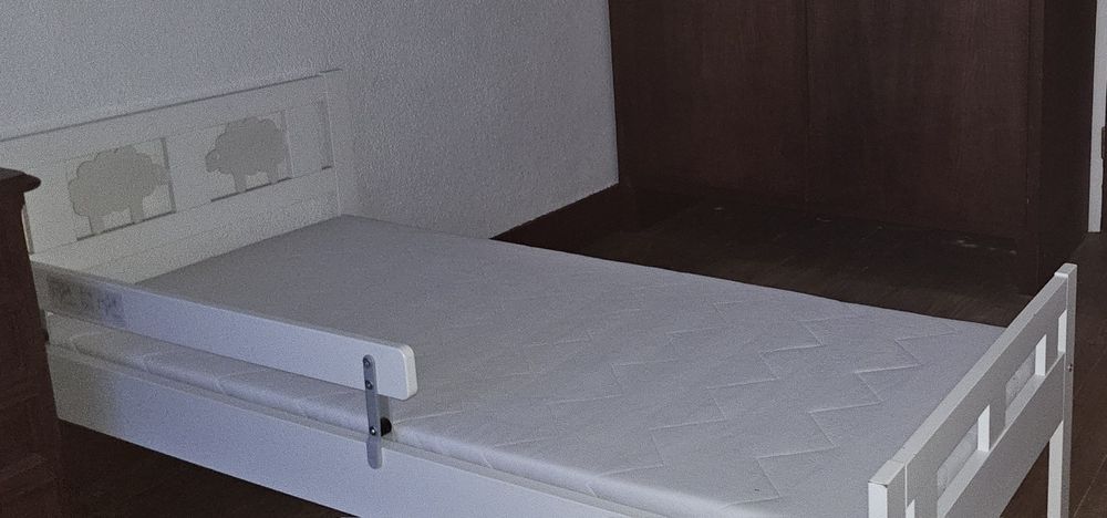 Cama criança IKEA com colchão