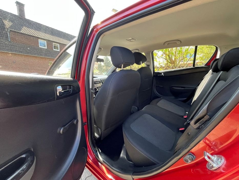 Hyundai i20 1.2 benzyna Lift z Niemiec