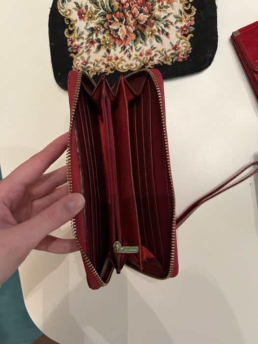 Кошельки ретро Prada, Dolce & Gabanna, Versace