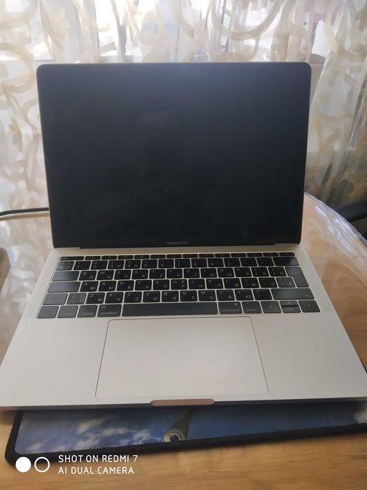 MacBook Pro 2017 13-inch