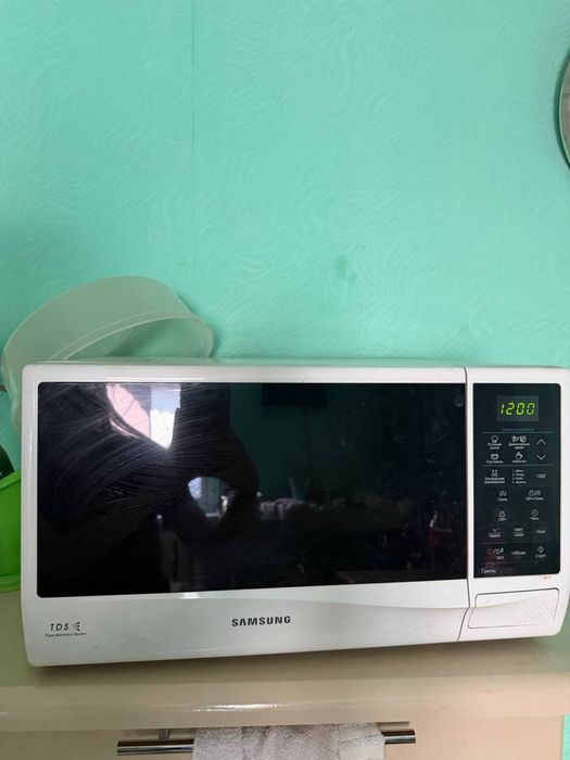 Микроволновка Samsung