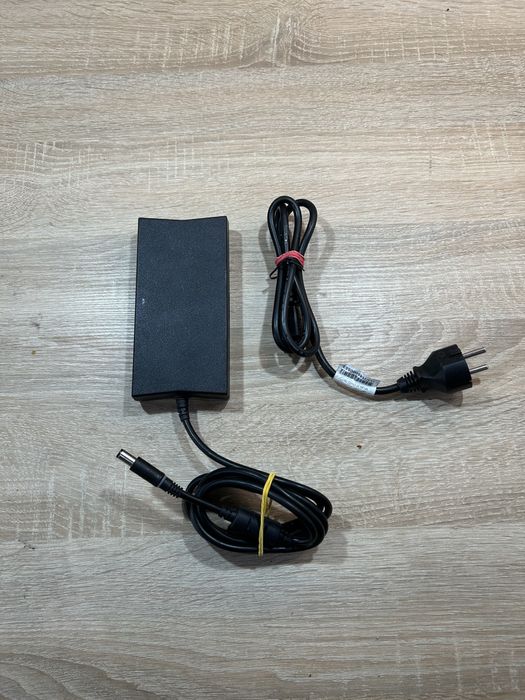 Блок дивлення Dell 130w 19.5v 6.7a