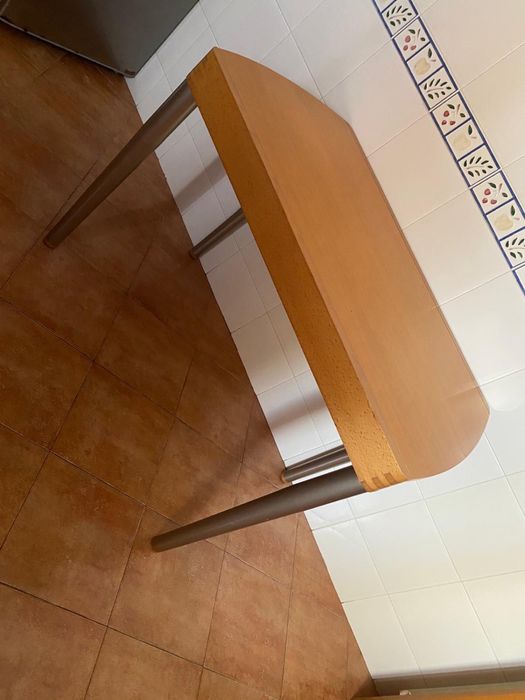 Mesa em madeira extensivel