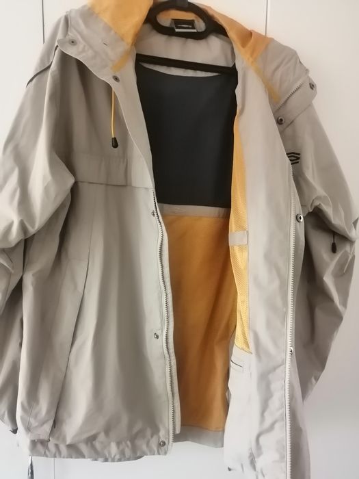 Куртка чоловіча винтажная Umbro М бежева