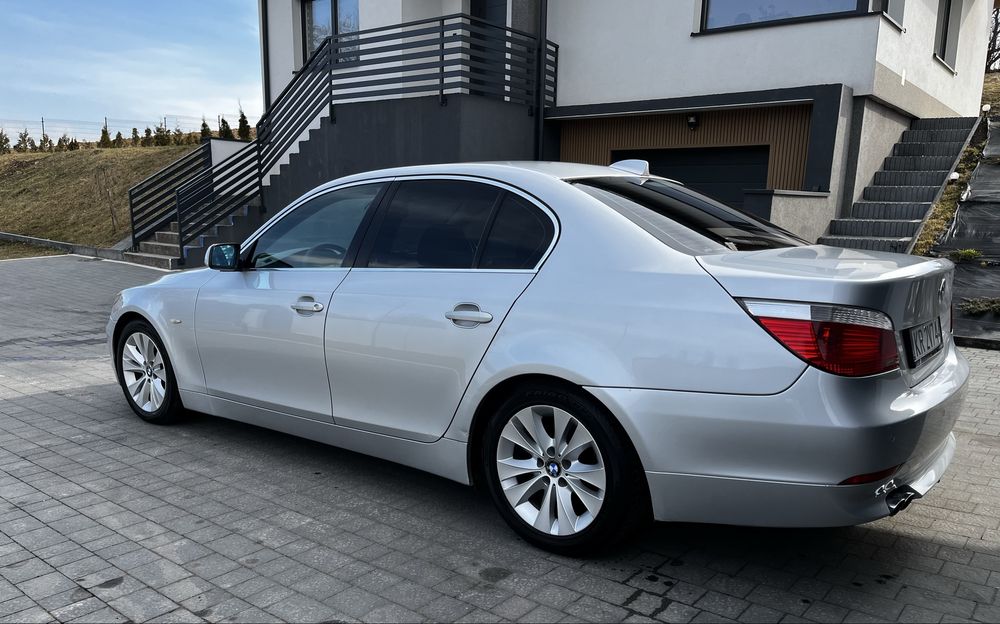 BMW E60 525dA M57