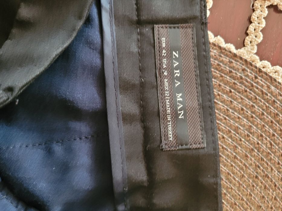 Eleganckie męskie spodnie Zara r.42