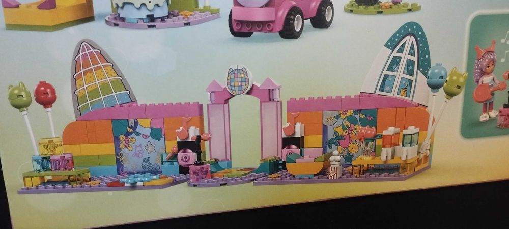 LEGO Koci domek Gabi Sala balowa Gabi 10797