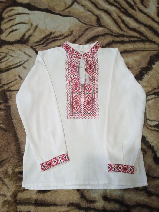Продам дитячі вишиванки