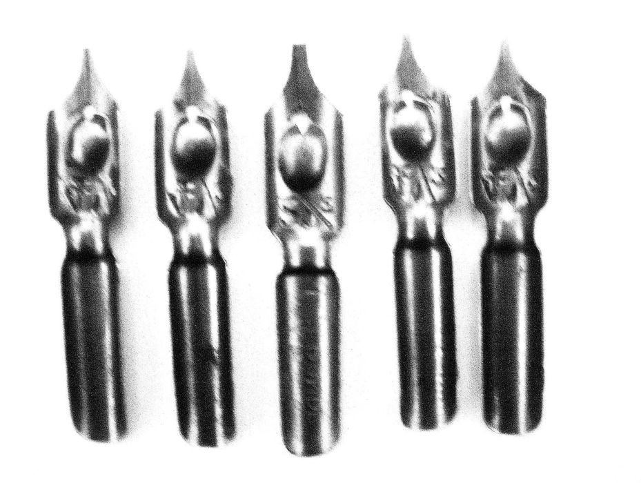 5 Aparos antigos para desenho