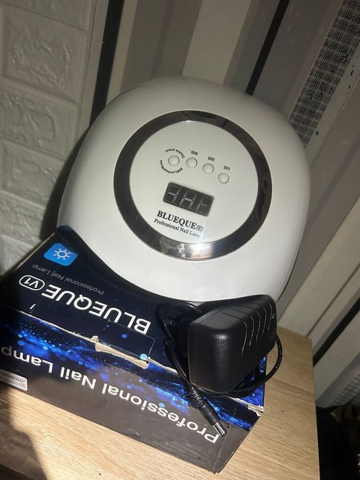 Лампа для маникюра BLUEQUE V1