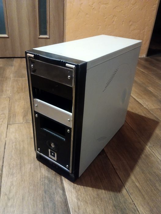 Продам ПК на 775 сокете процессор кор 2 квад