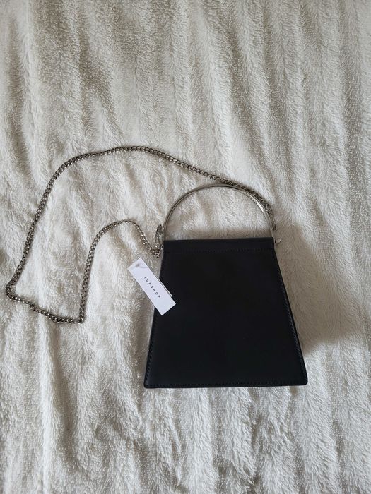 Torebka na ramię na łańcuszku