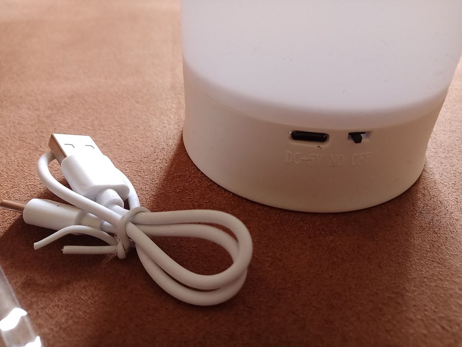 Светильник аккумуляторный с пультом ночник