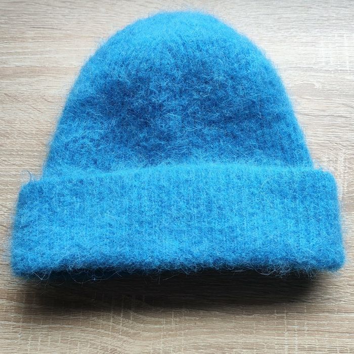 Alpaka.Niebieska zimowa ciepła czapka.