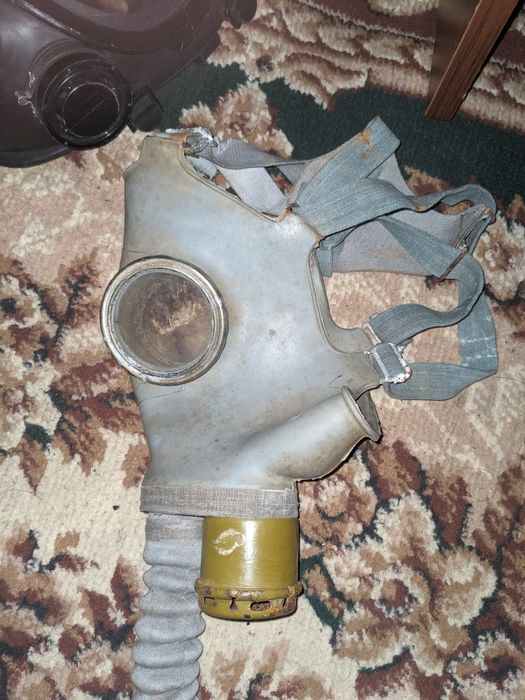 Рідкісні моделі протигазів цікавить обмен на ПРВ-У АБО ПМК-3