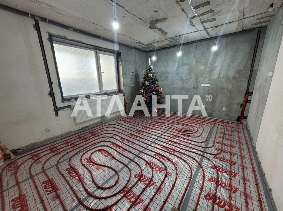 Капитальный двухэтажный дом , 4 комнаты , с. Красноселка