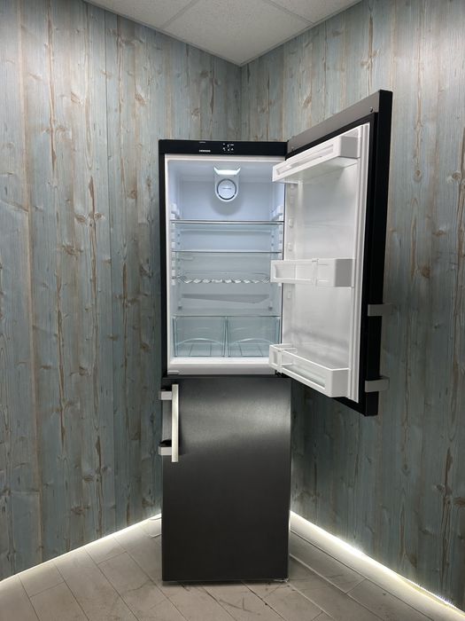 Холодильник Liebherr CNbs 3915 | графит | NoFrost | сенсор |