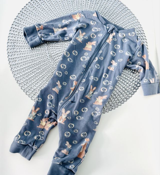 Pajac Lindex r.62 – bańki, zamek, miękki, idealny dla chłopca