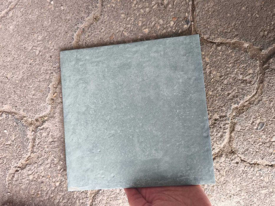 Revestimento "Mainzu" azul 20 × 20 cm – 6 € / m²