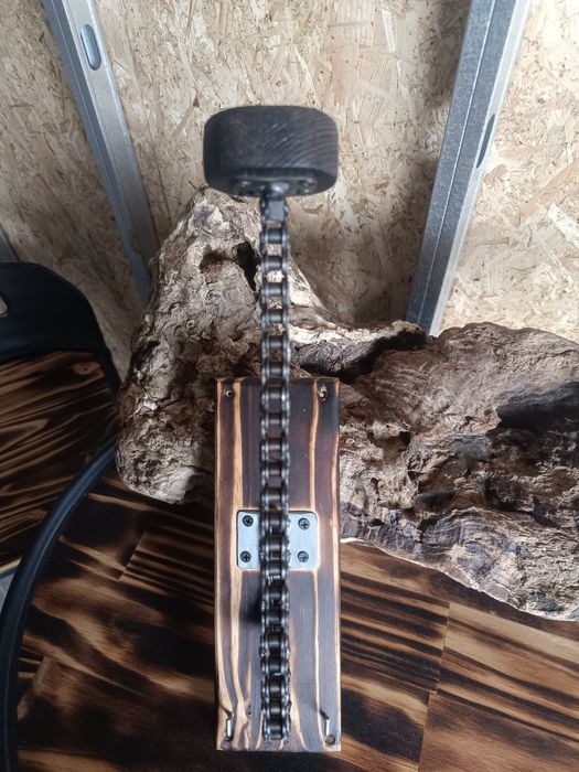 Suporte de Capacete + Chaveiro