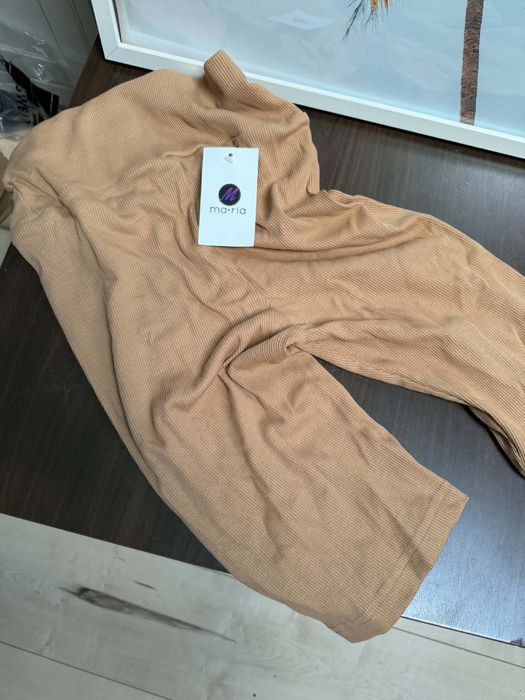 Nowe piękne legginsy rozmiar 38