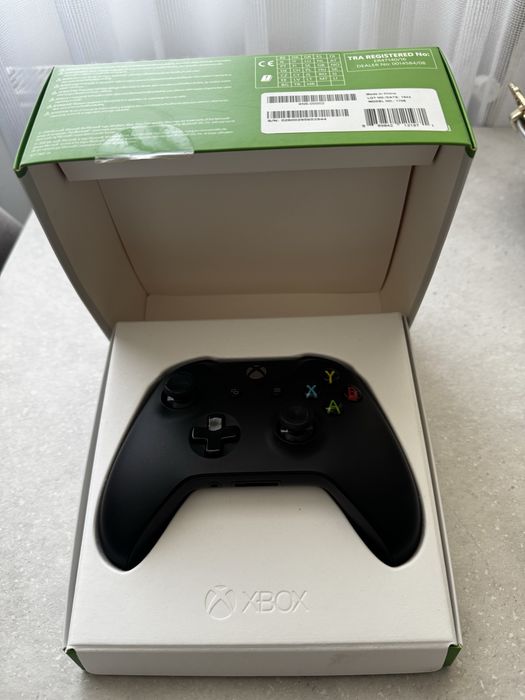 Ігровий джойстик Microsoft Xbox One