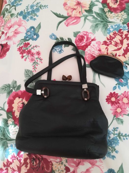 Malas / Carteiras em pele vintage