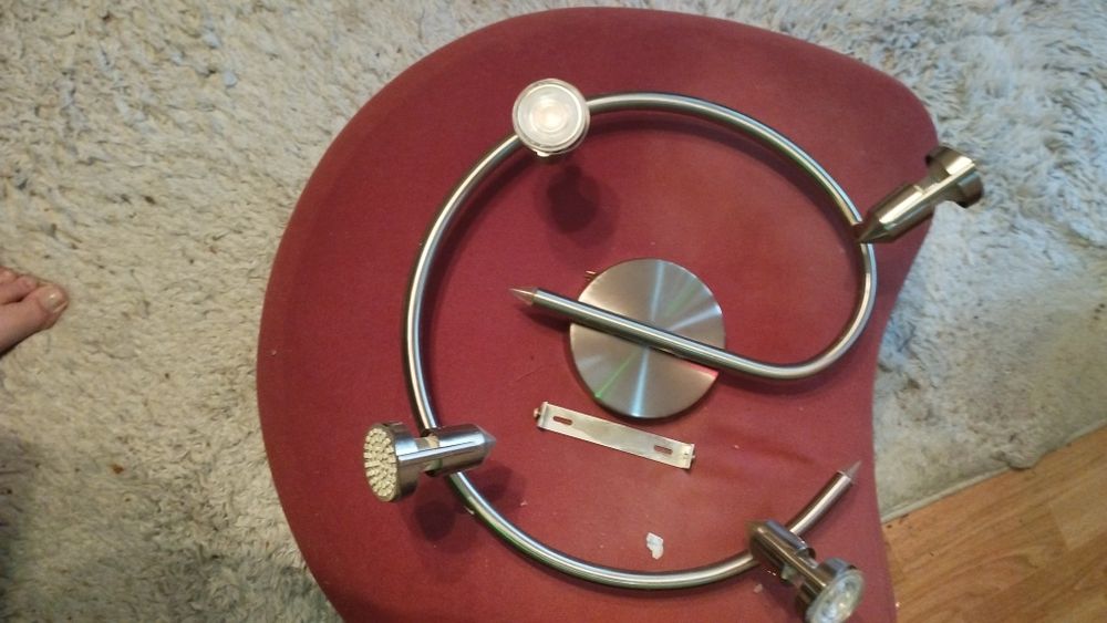 Lampa sufitowa chrom z żarówkami LED bardzo dobry stan