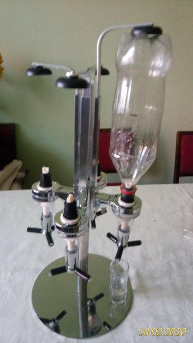 przenośny bar z nalewakiem