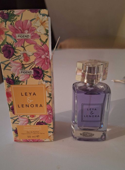 Perfume Leya & Lenora