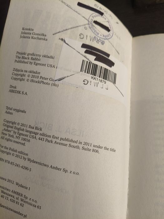 Książka pod tytułem prochy ⁷⁴