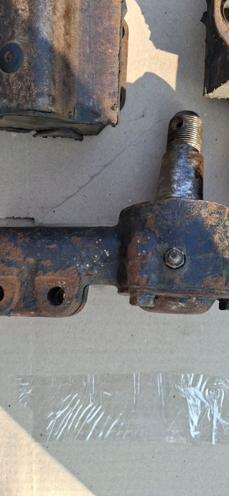 Продам рулевой наконечник на автомобиль Камаз 4310.