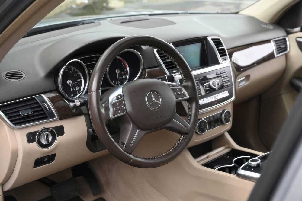 Mercedes-Benz M-Class ML 350      2014