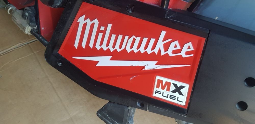 Milwaukee piła tarczowa mx