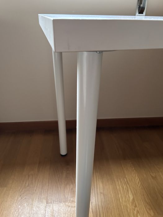 Mesa branca ikea LINNMON