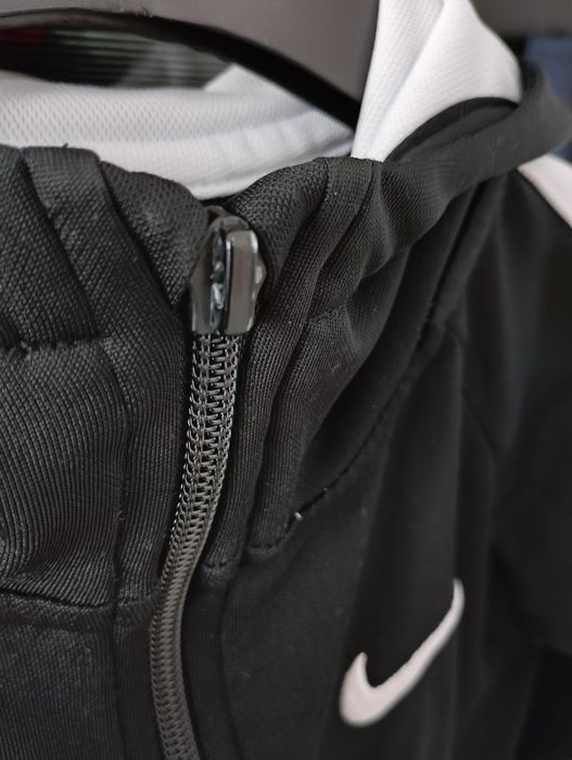 Bluza dziecięca  z kapturem