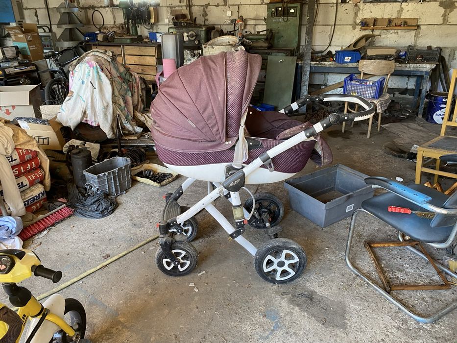 Дитяча коляска Адамекс