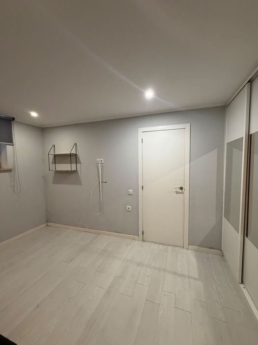 Moradia T1/2 Duplex para Arrendamento | Queijas (Oeiras) - entrada imediata